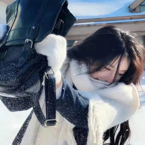 剧场前