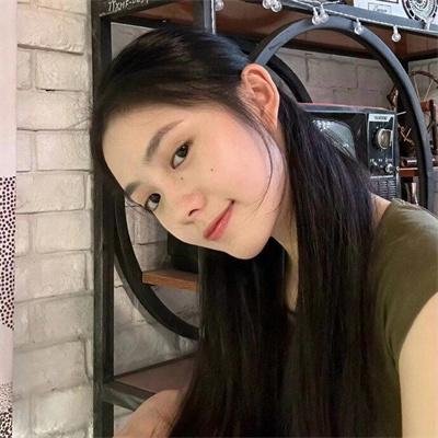 身份流亡